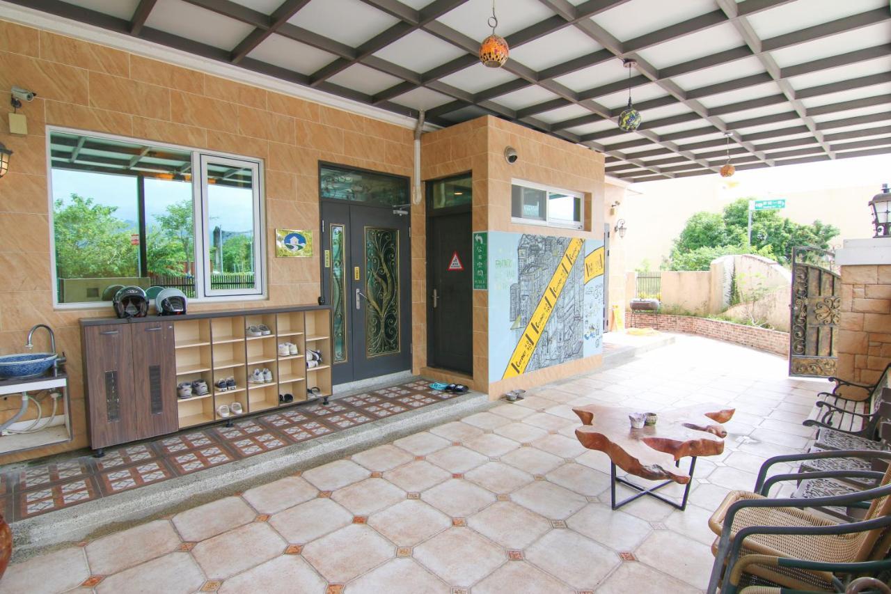 Sevilla Hostel T'ai-tung Exteriér fotografie